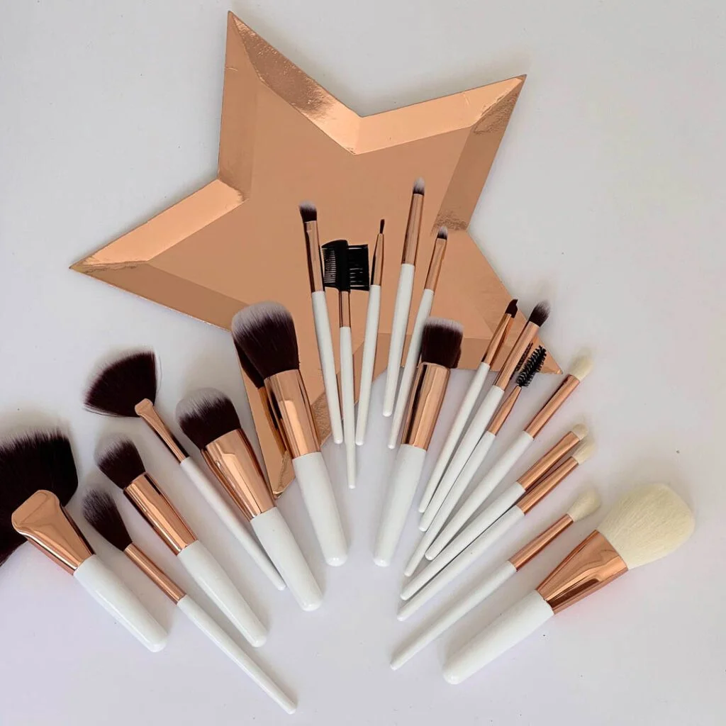 Set de Brochas Blanco 3