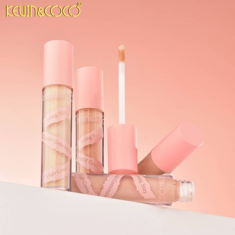 Set de dos (2) labiales líquidos dobles.  Terminación mate y gloss.  Cruelty Free. 4