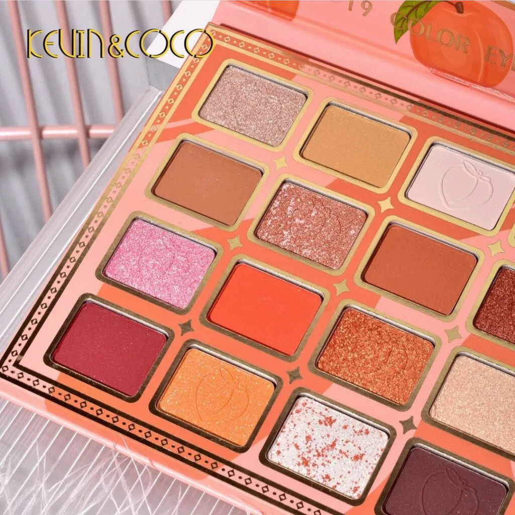 Paleta de Sombras Peach Kevin & Coco 3